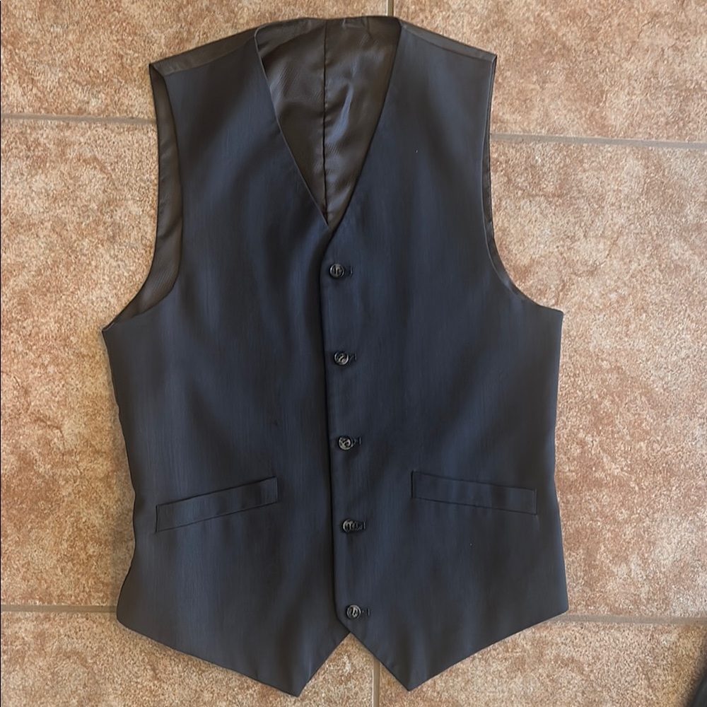Men's Cosani 3 piece suit set complete with button down shirt and tie! - Picture 4 of 16